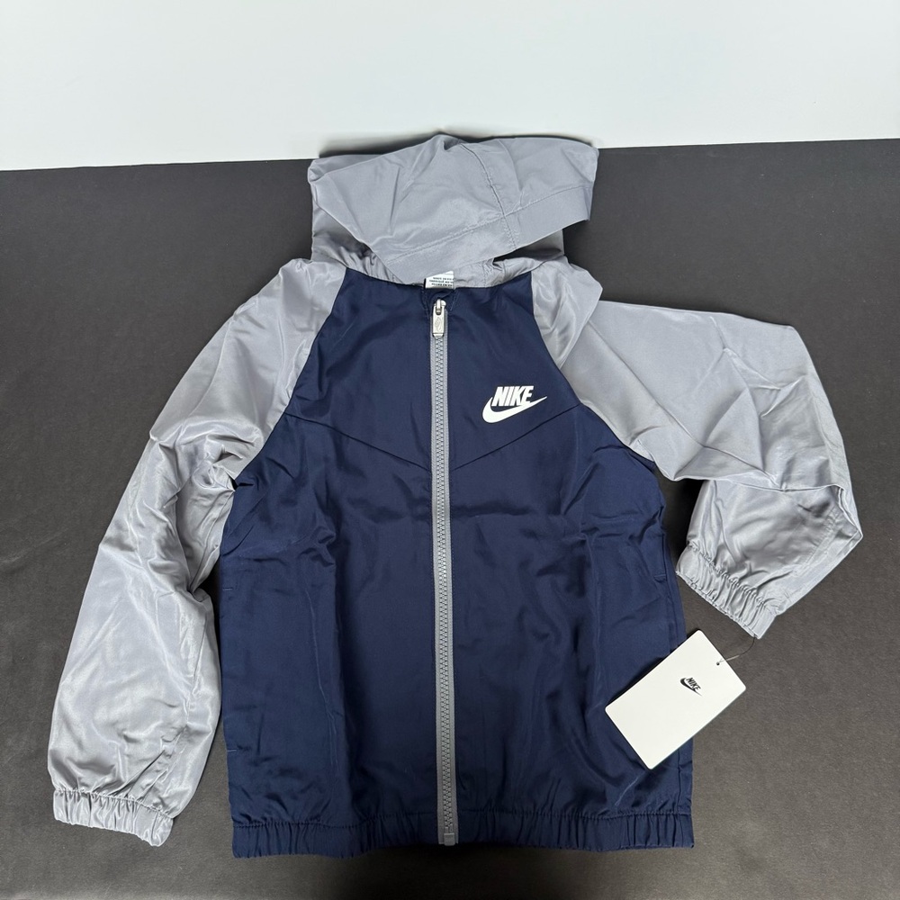 Nike Kids Navy and Gray Windbreaker - size 6 - retail $60